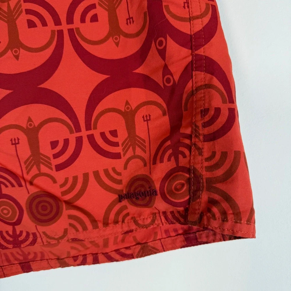 Patagonia Women's Wavefarer Red Board Shorts Swim Trunks Size 12‎ Aztec Pattern